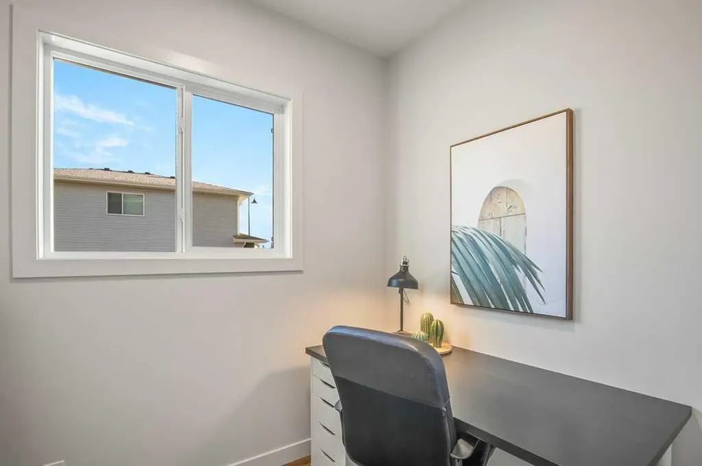 62 Eaton Crescent Red Deer AB T4P 3C9