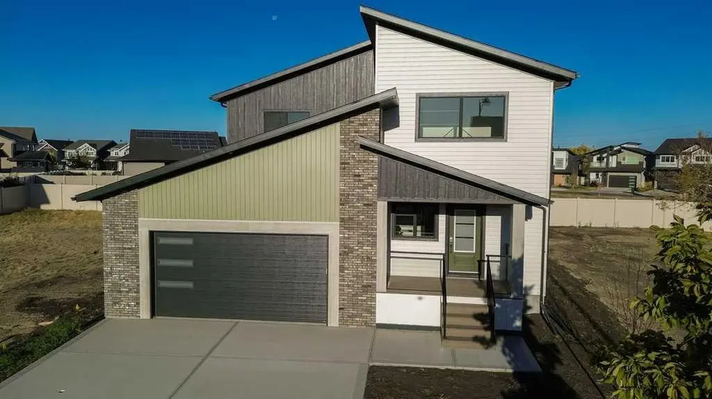 62 Eaton Crescent Red Deer AB T4P 3C9