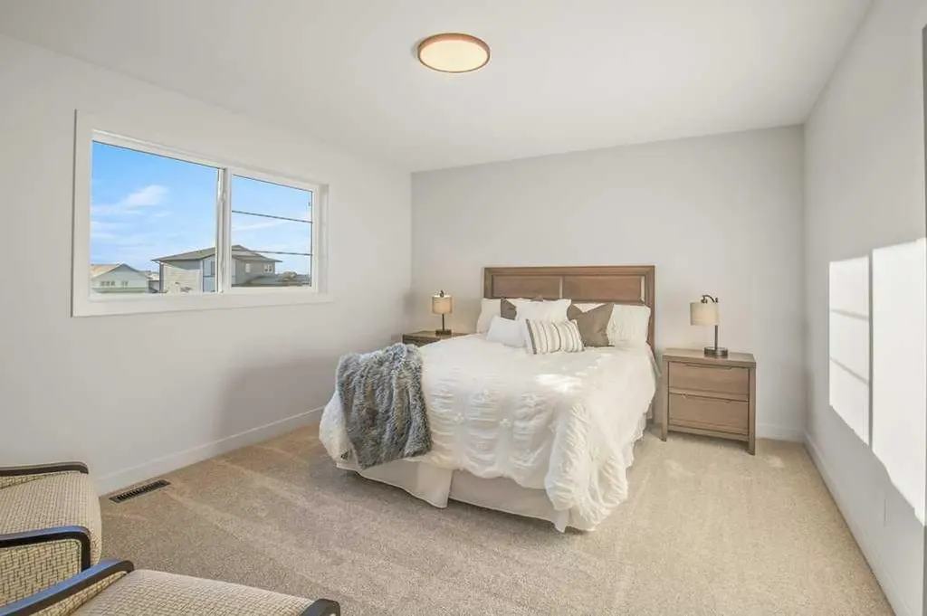 62 Eaton Crescent Red Deer AB T4P 3C9