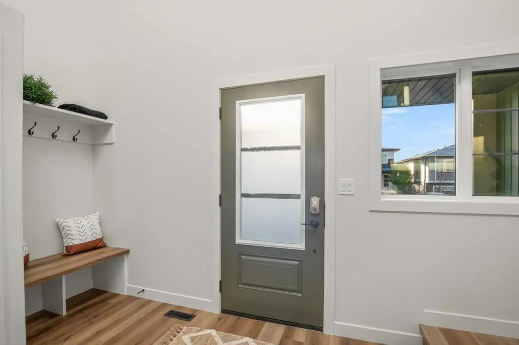 62 Eaton Crescent Red Deer AB T4P 3C9