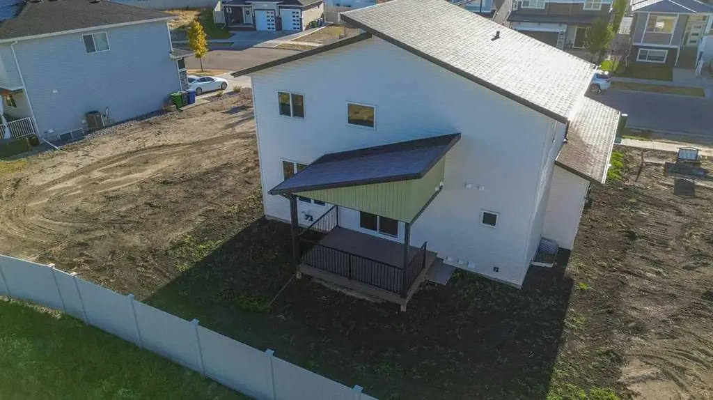 62 Eaton Crescent Red Deer AB T4P 3C9