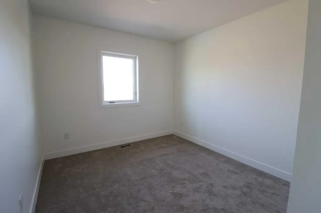 327 9 Street Picture Butte AB T0K 1V0