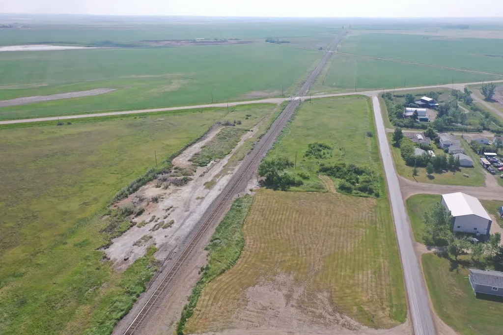 741 Railway Avenue Brant AB T0L 0L0