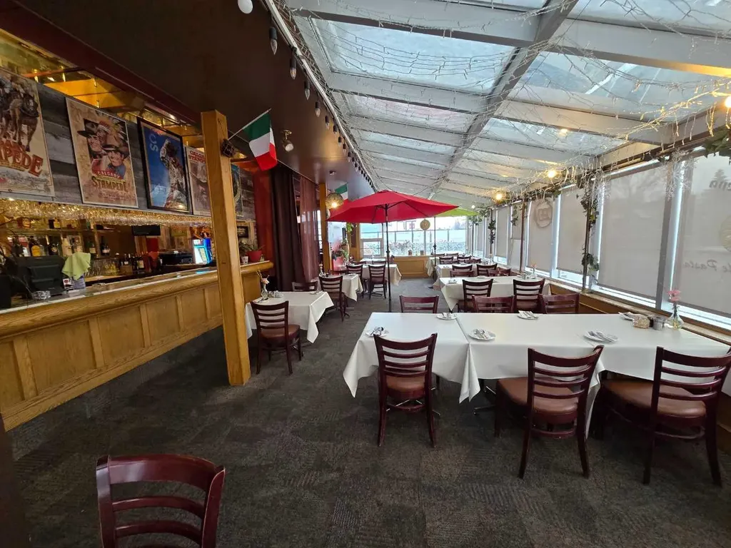 802 16 Avenue NW Calgary AB T2M 0J9