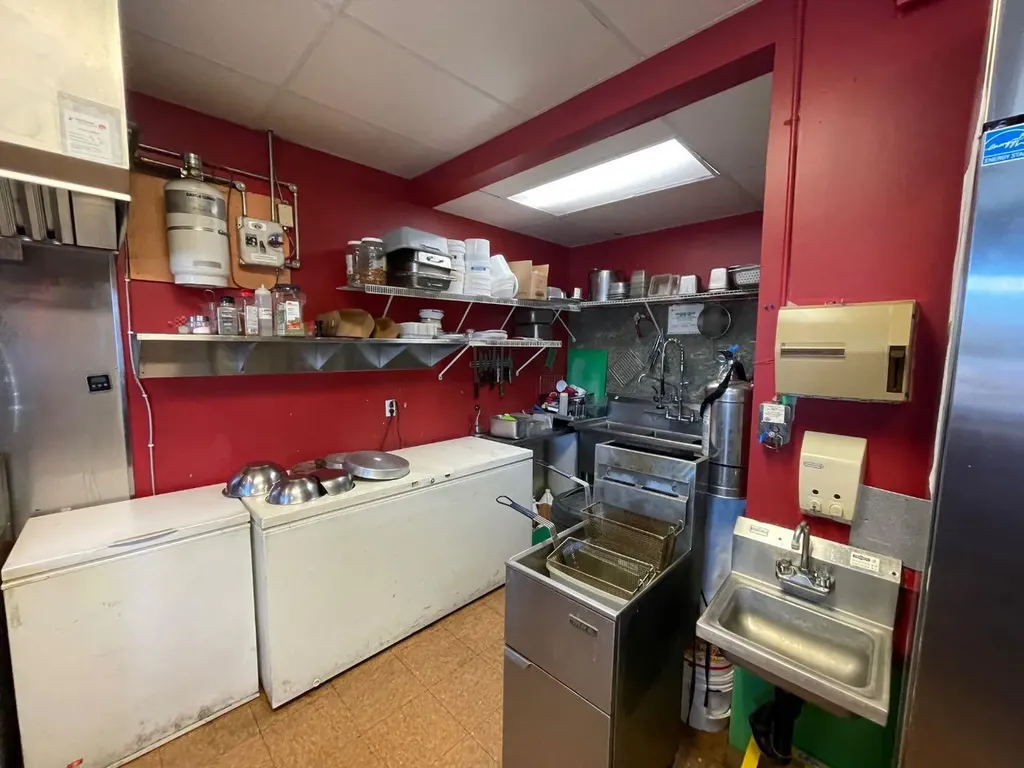 114 Park Street Hinton AB T7V 2B1