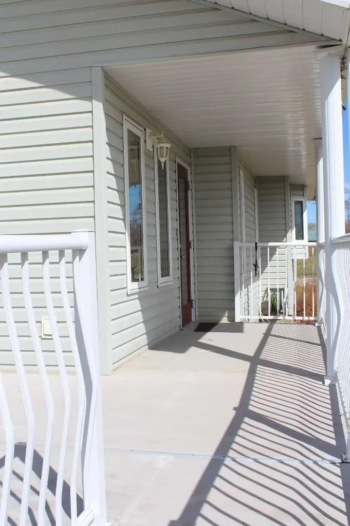 503 5th Avenue NE Manning AB T0H 2M0