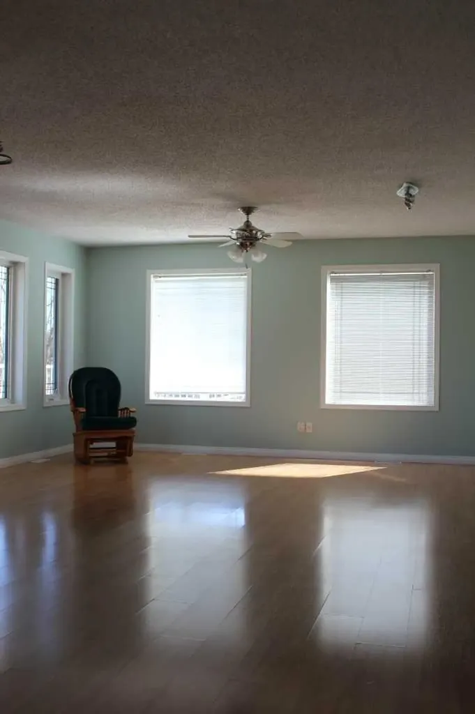 503 5th Avenue NE Manning AB T0H 2M0