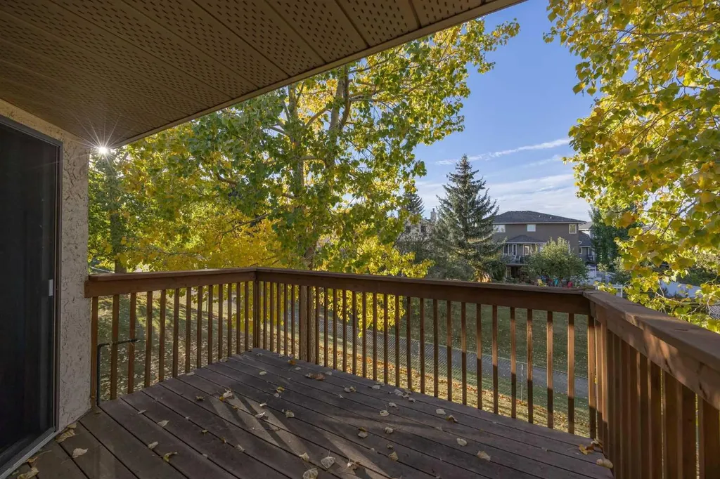 52 Sandarac Circle NW Calgary AB T3K 3V6