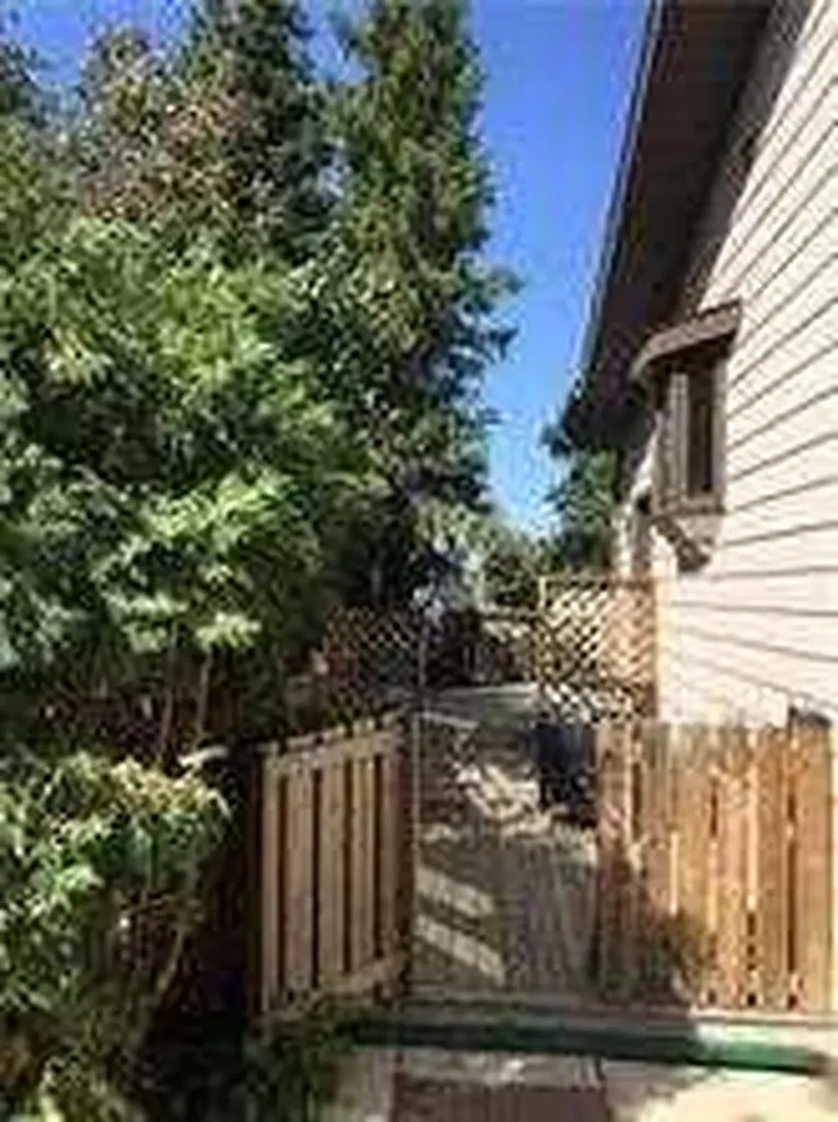 10024 103 Avenue Lac La Biche AB T0A 2C0