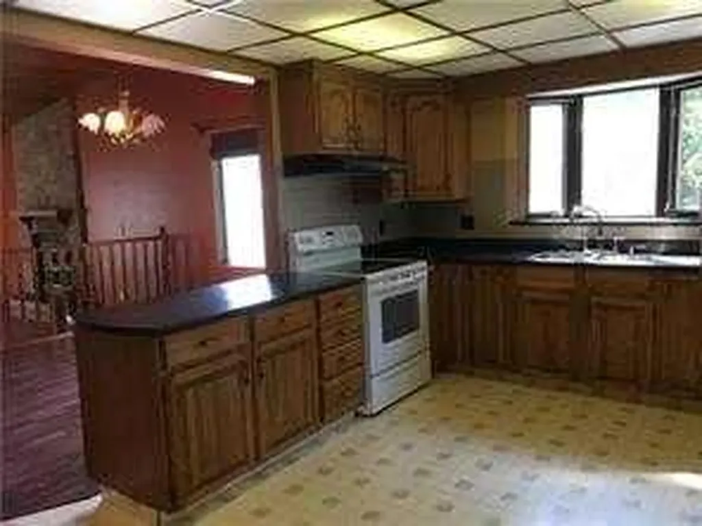 10024 103 Avenue Lac La Biche AB T0A 2C0