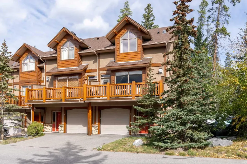 300 Eagle Terrace Road Canmore AB T1W 3E5