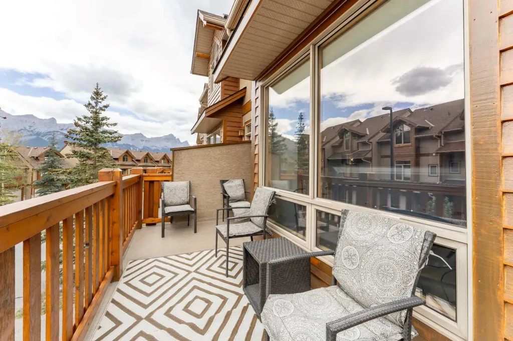 300 Eagle Terrace Road Canmore AB T1W 3E5