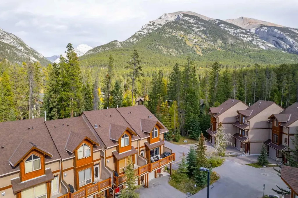 300 Eagle Terrace Road Canmore AB T1W 3E5