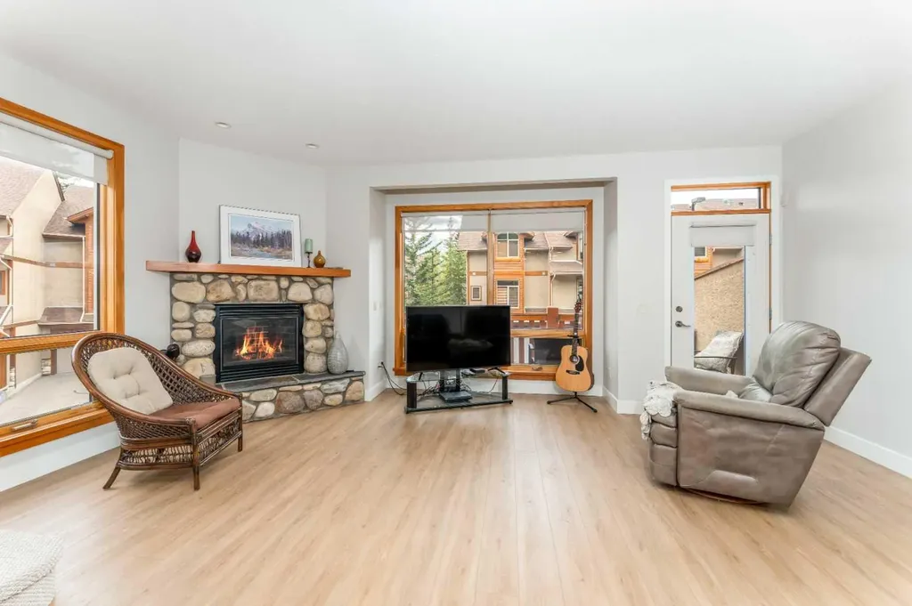 300 Eagle Terrace Road Canmore AB T1W 3E5
