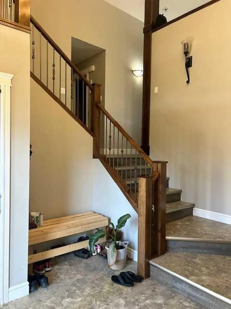 61 Westview Boulevard Taber AB T1G 0C2