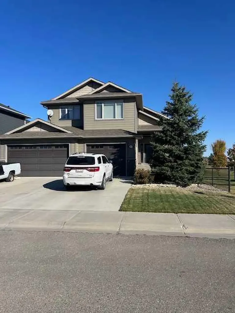 61 Westview Boulevard Taber AB T1G 0C2