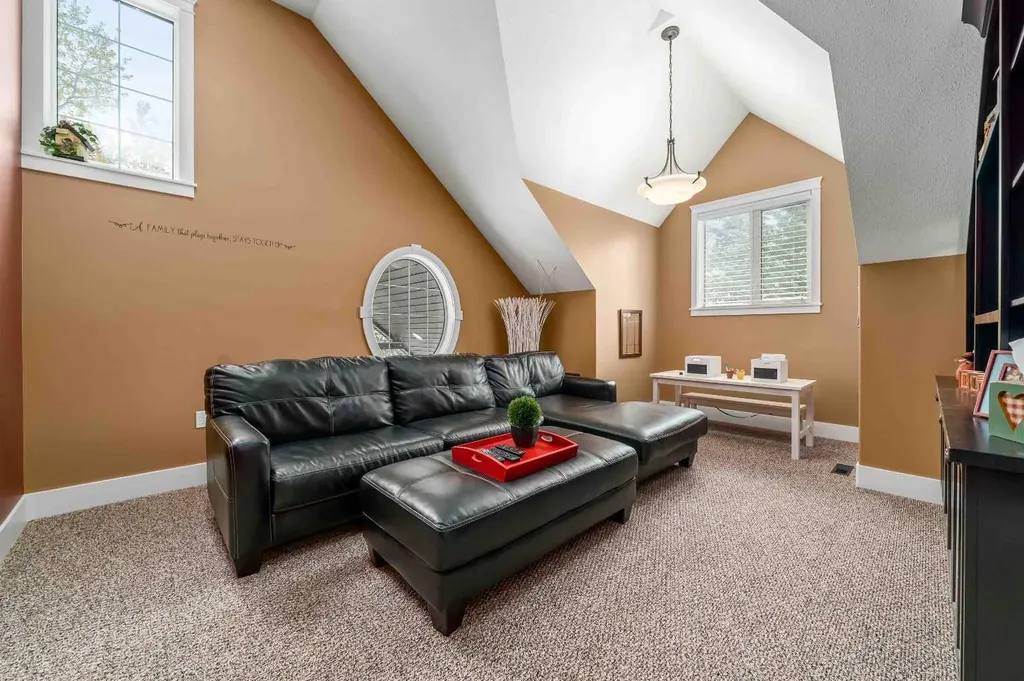 210 6 Avenue Rural Cypress County AB T0J1C0