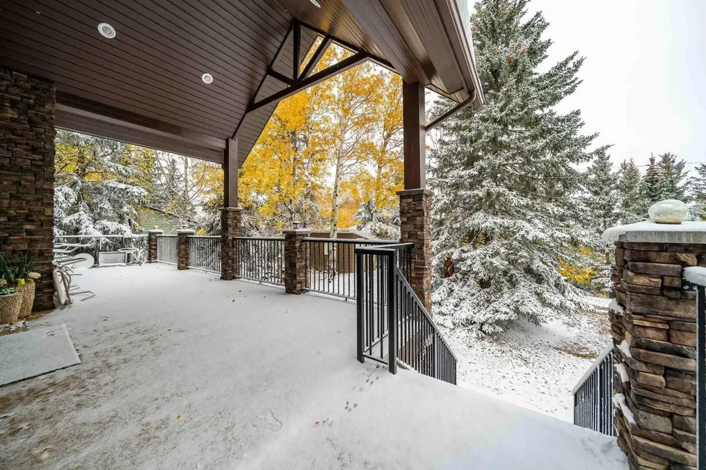 210 6 Avenue Rural Cypress County AB T0J1C0