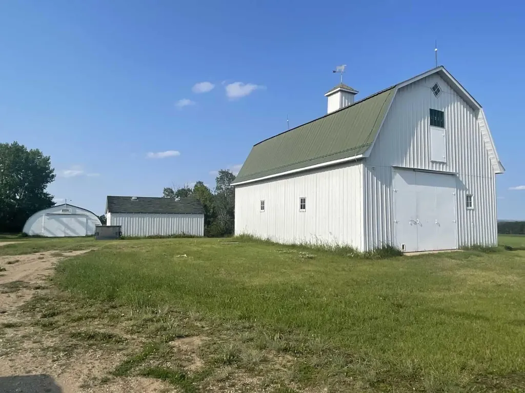 #472018 A&b Rural Wainwright No. 61 M.d. Of AB T9W 1T4