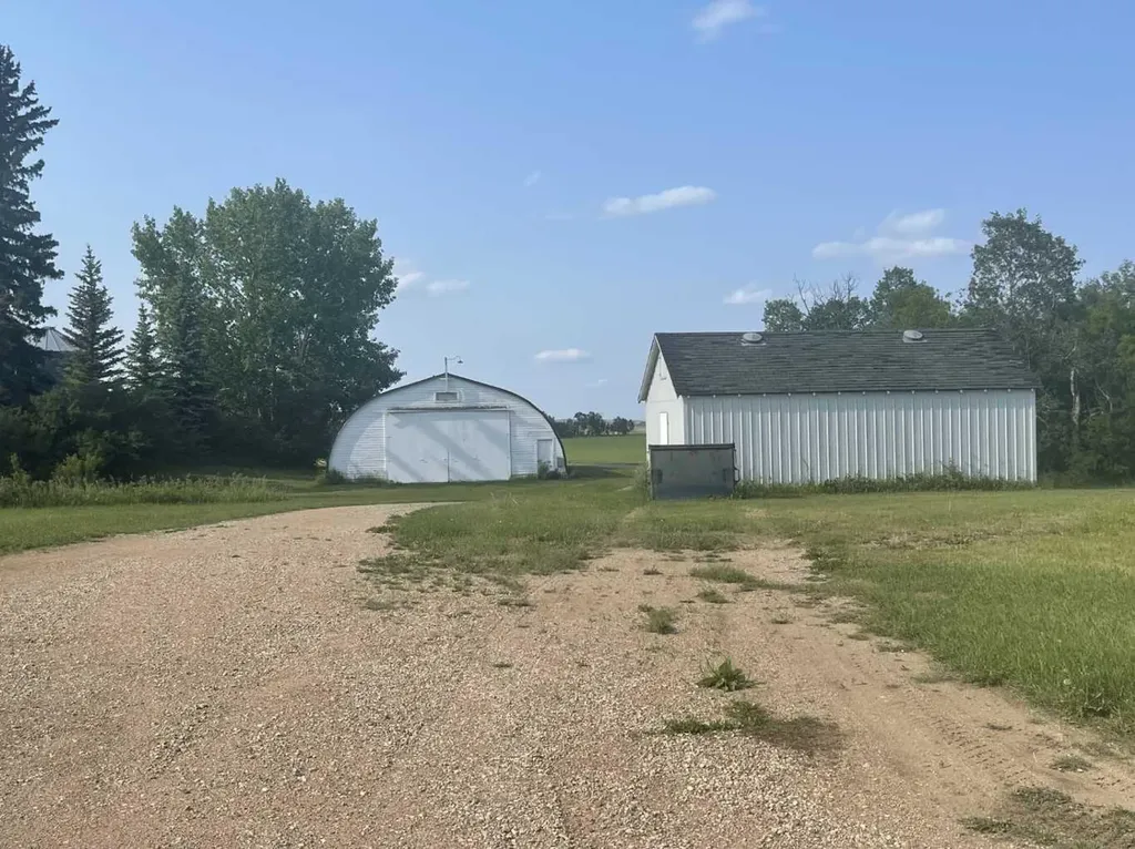 #472018 A&b Rural Wainwright No. 61 M.d. Of AB T9W 1T4