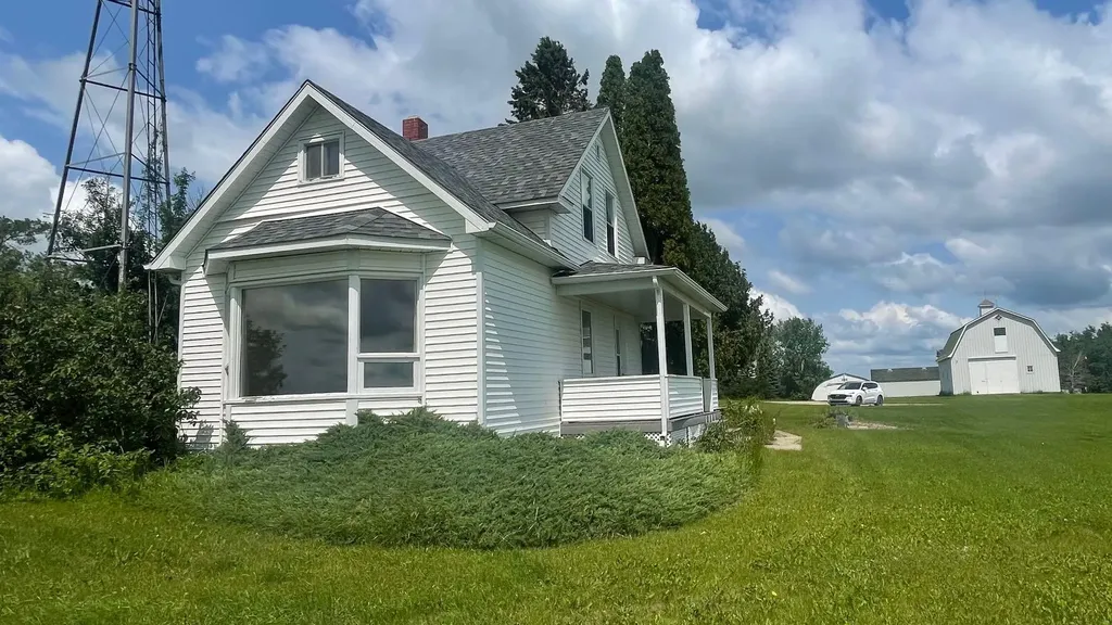 #472018 A&b Rural Wainwright No. 61 M.d. Of AB T9W 1T4