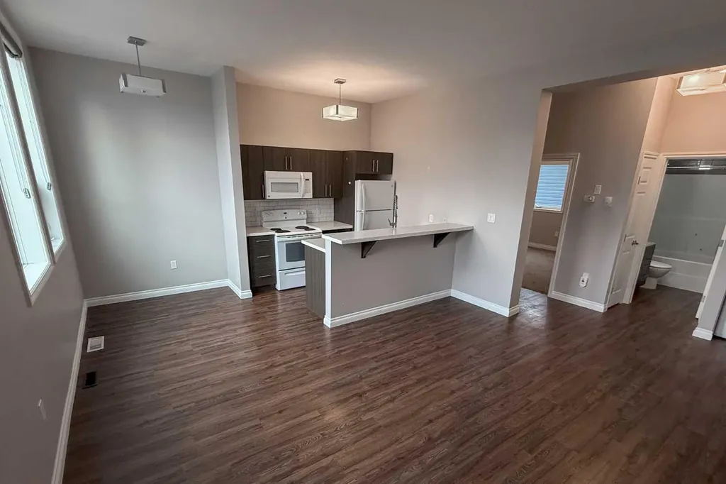 333 2 Street E Drumheller AB T0J 0Y4