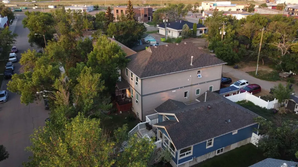333 2 Street E Drumheller AB T0J 0Y4