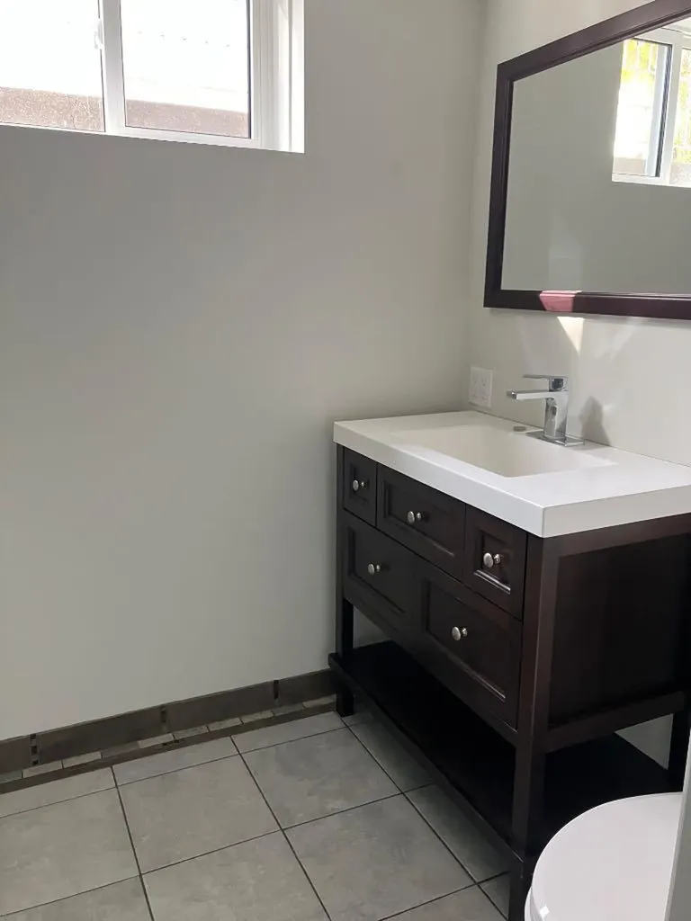 404 8 Street SW Medicine Hat AB T1A4M2