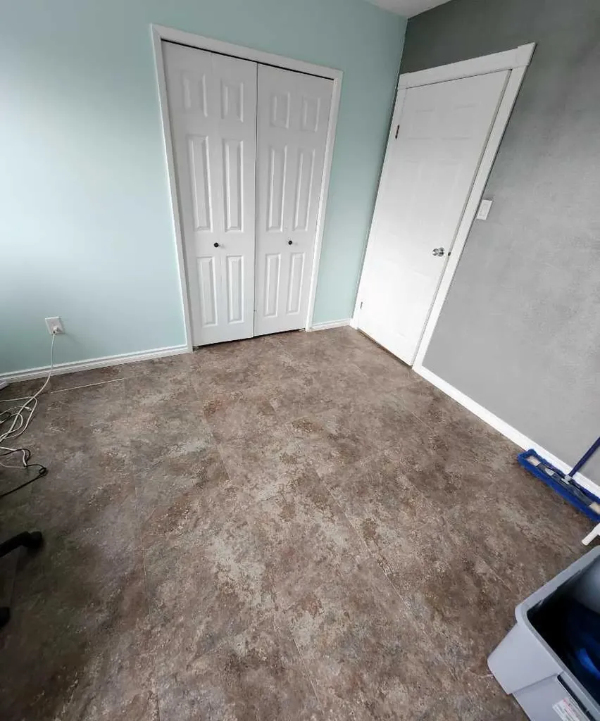 300 Hammond Drive Fox Creek AB T0H 1P0
