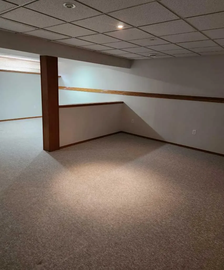 300 Hammond Drive Fox Creek AB T0H 1P0