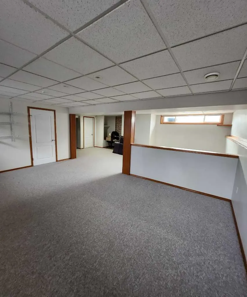300 Hammond Drive Fox Creek AB T0H 1P0