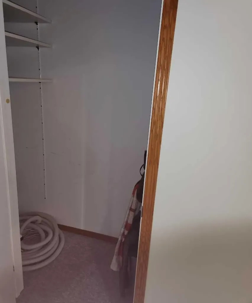 300 Hammond Drive Fox Creek AB T0H 1P0