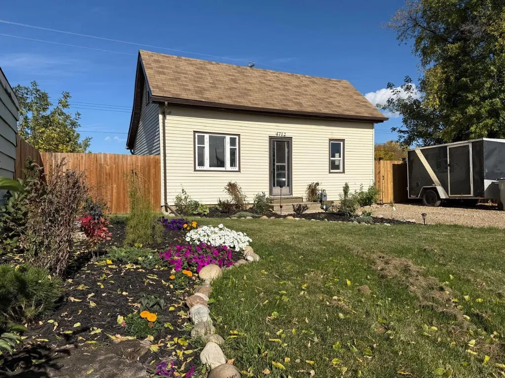 4712 52nd Avenue High Prairie AB T0G 1E0