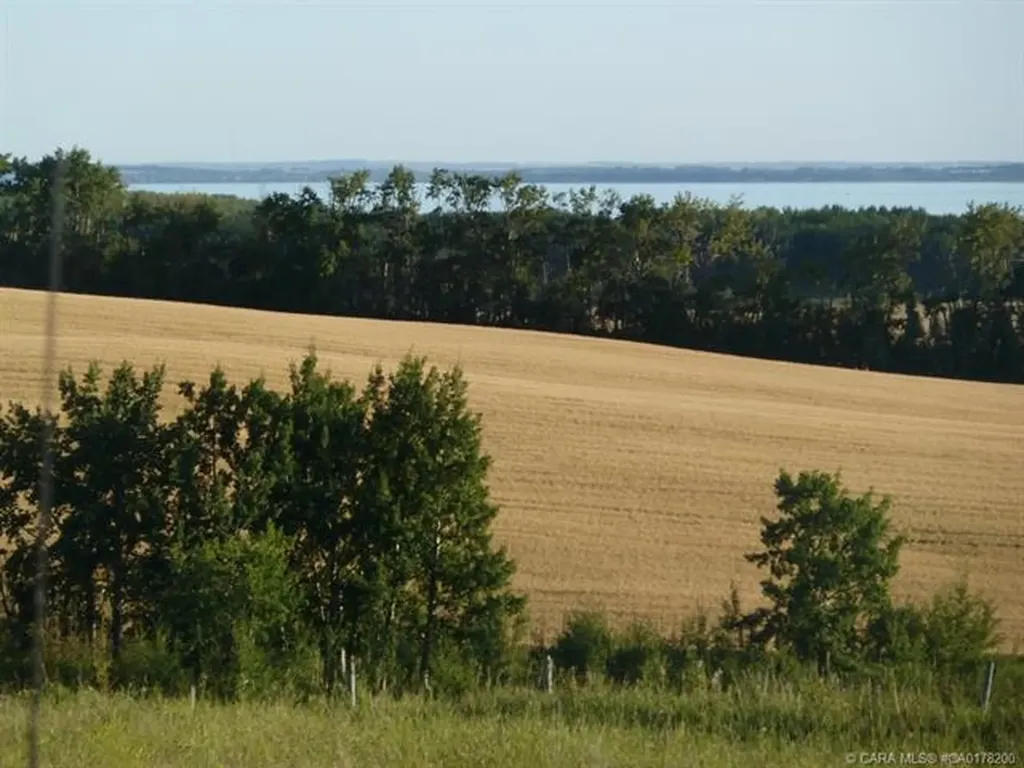 420069 Range Road 284 Rural Ponoka County AB T4J 1R3
