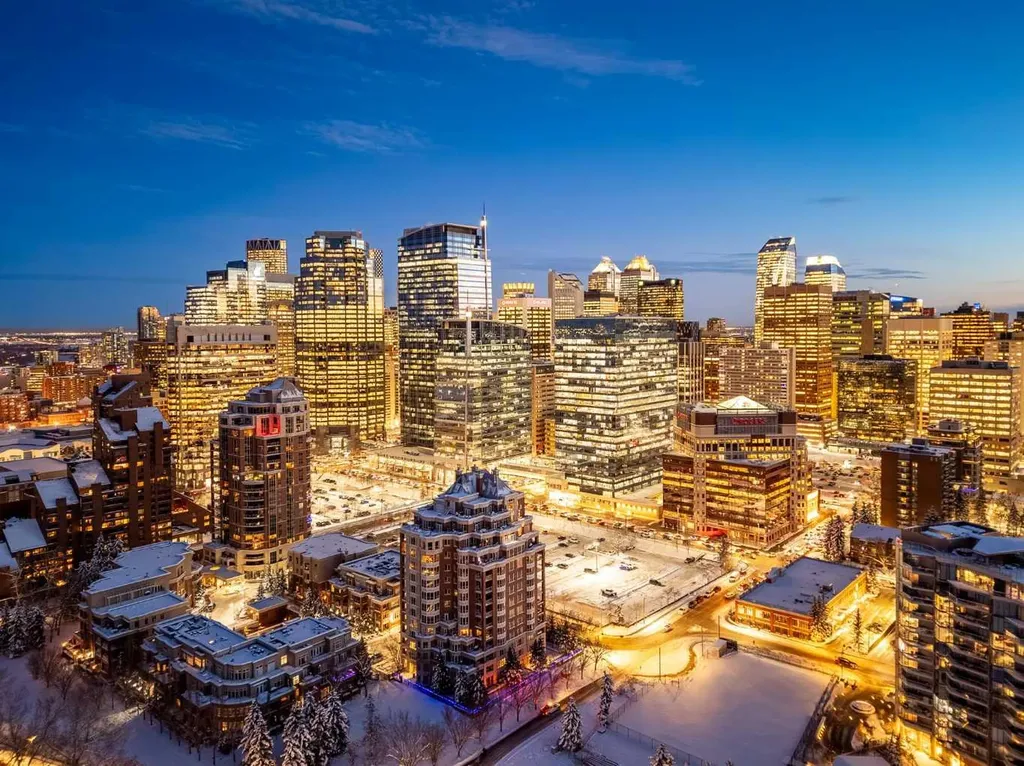 690 Princeton Way SW Calgary AB T2P 5J9