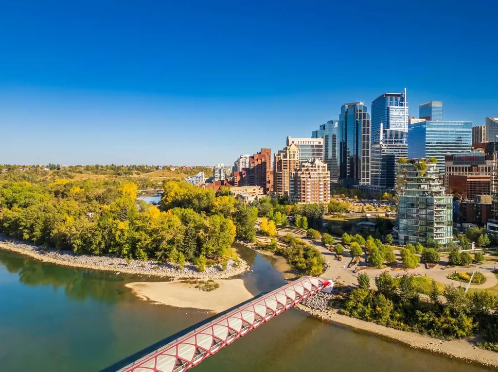690 Princeton Way SW Calgary AB T2P 5J9