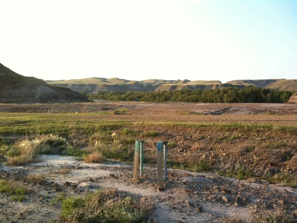 Lot 3 390 1 Street North Road Drumheller AB T0J 0Y0