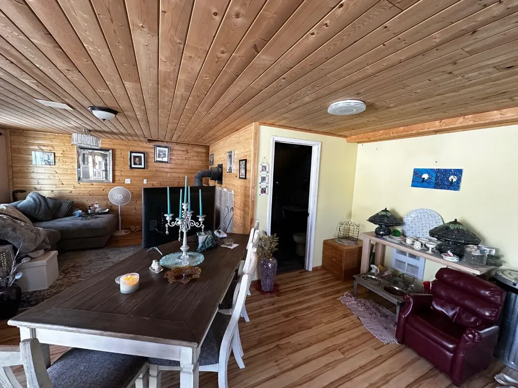 4081 Township Road 792 Rycroft AB T0H3A0