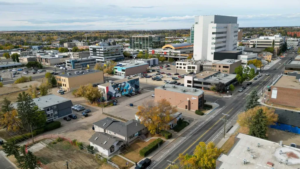 4610 48 Avenue Red Deer AB T4N 3S9