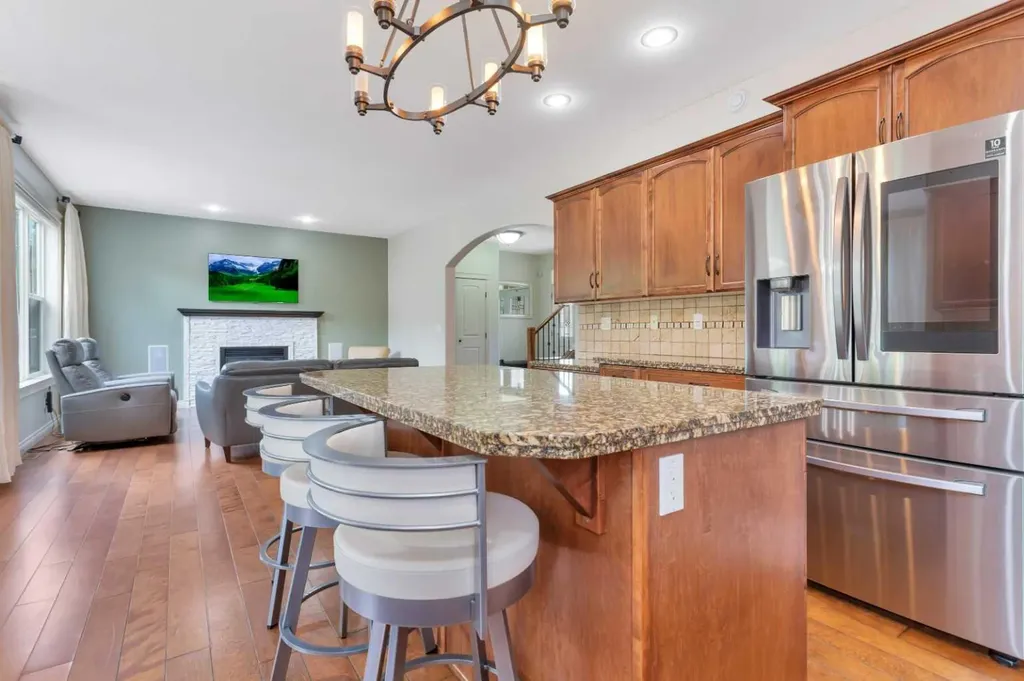 7206 61 Street Rocky Mountain House AB T4T 0A3