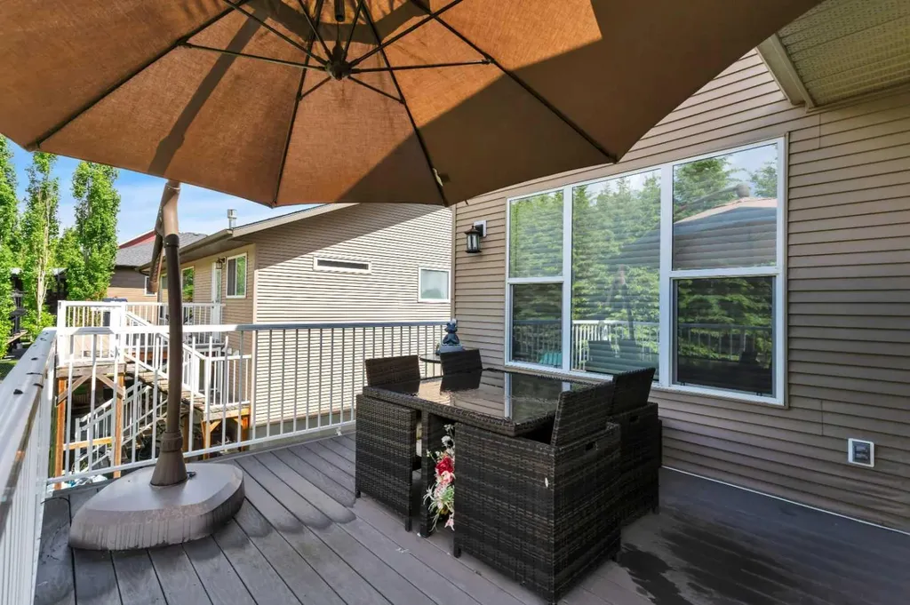 7206 61 Street Rocky Mountain House AB T4T 0A3