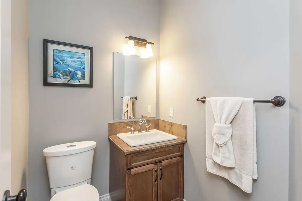 7206 61 Street Rocky Mountain House AB T4T 0A3