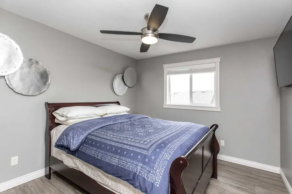 7206 61 Street Rocky Mountain House AB T4T 0A3