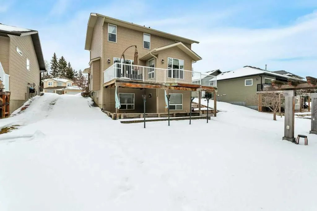7206 61 Street Rocky Mountain House AB T4T 0A3