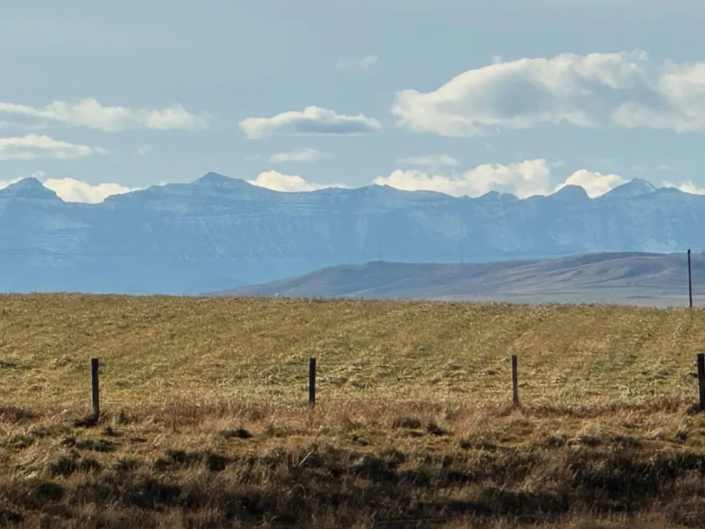 40 Street East Rural Foothills County AB T1V 1P3