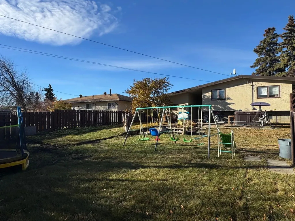 10417 117 Street Fairview AB T0H 1L0