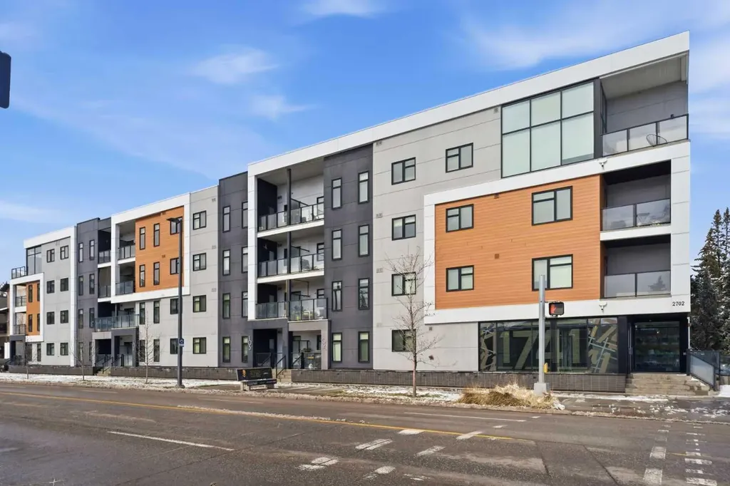 2702 17 Avenue SW Calgary AB T3E 8A5