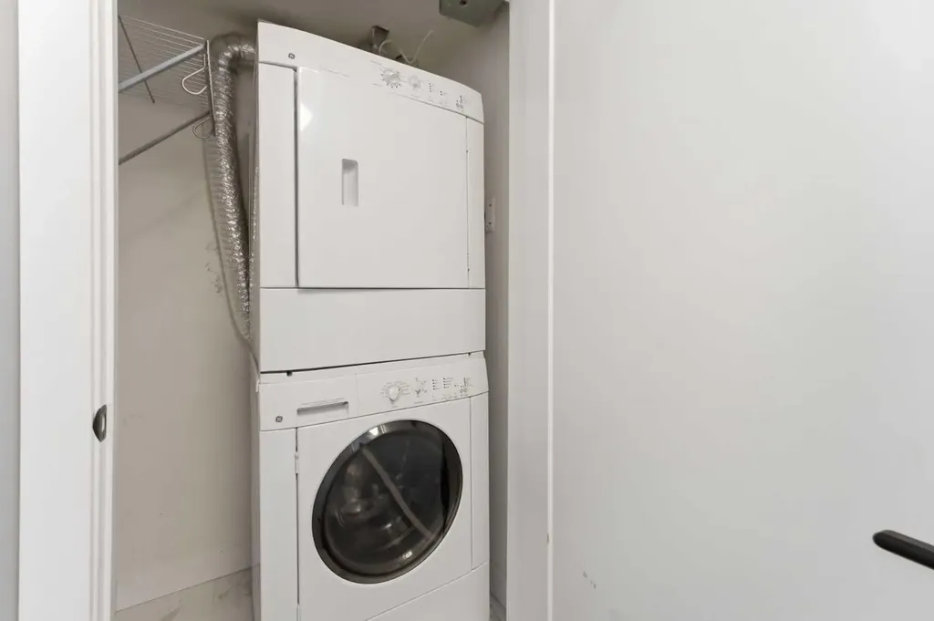 2702 17 Avenue SW Calgary AB T3E 8A5