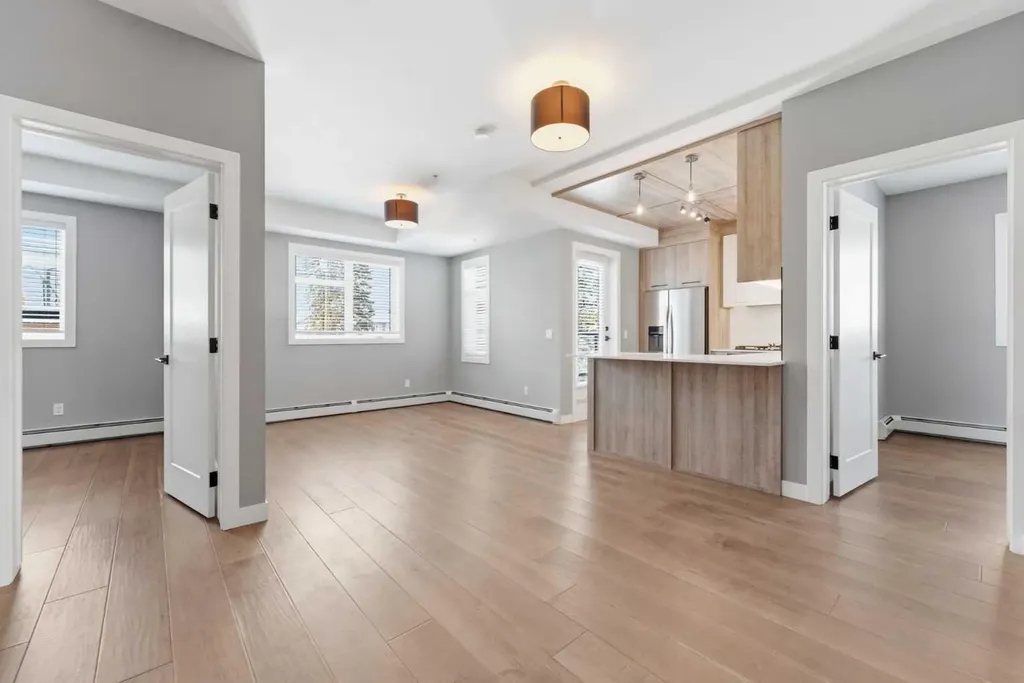 2702 17 Avenue SW Calgary AB T3E 8A5