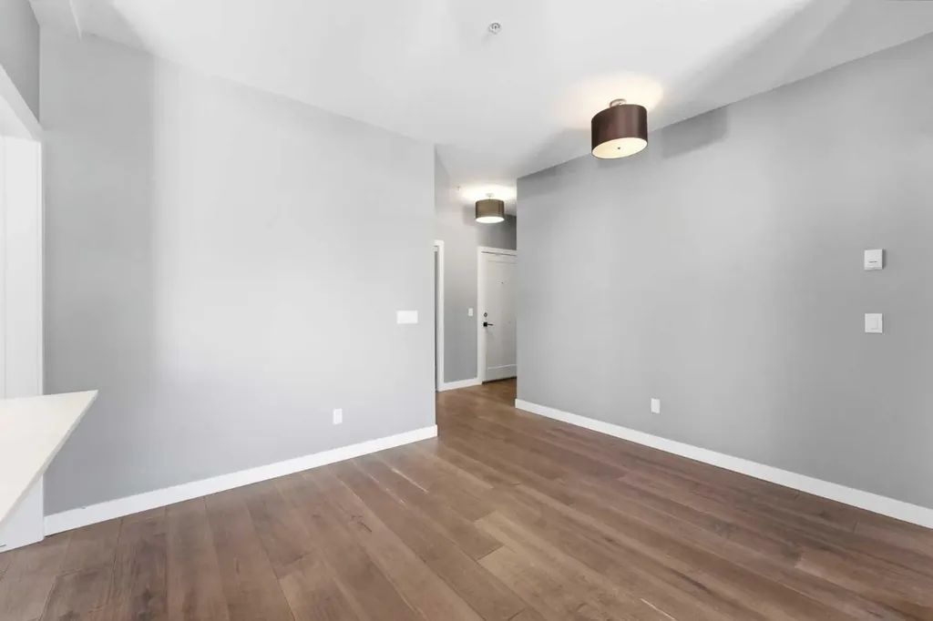 2702 17 Avenue SW Calgary AB T3E 8A5